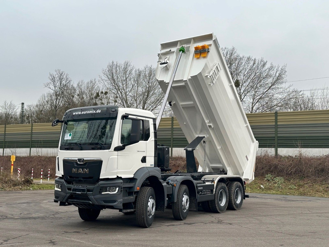 MAN TGS 41.400 8x4 / EUROMIX MTP 20m³/ EURO 5 - Fadromë ngarkuese: foto 2 MAN TGS 41.400 8x4 / EUROMIX MTP 20m³/ EURO 5 - Fadromë ngarkuese: foto 2