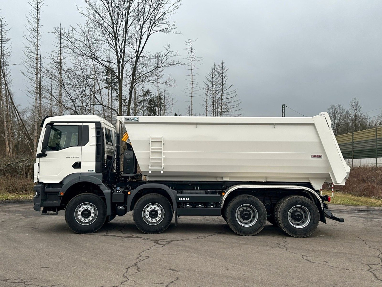 MAN TGS 41.400 8x4 / EUROMIX MTP 20m³/ EURO 5 - Kamion vetëshkarkues: foto 4 MAN TGS 41.400 8x4 / EUROMIX MTP 20m³/ EURO 5 - Kamion vetëshkarkues: foto 4