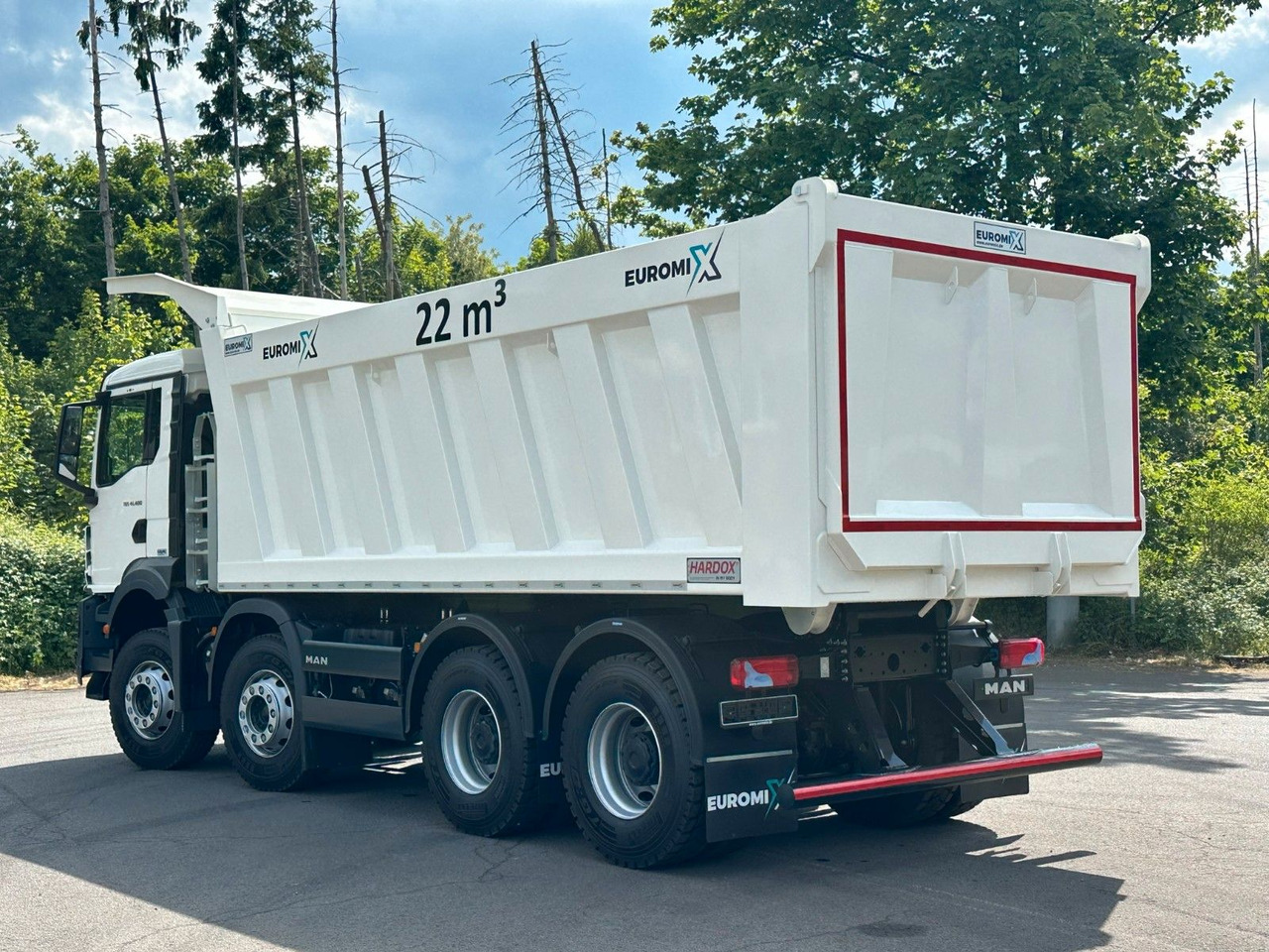 MAN TGS 41.440 8x4 EuromixMTP 22m³ Eckige Mulde - Kamion vetëshkarkues: foto 5 MAN TGS 41.440 8x4 EuromixMTP 22m³ Eckige Mulde - Kamion vetëshkarkues: foto 5