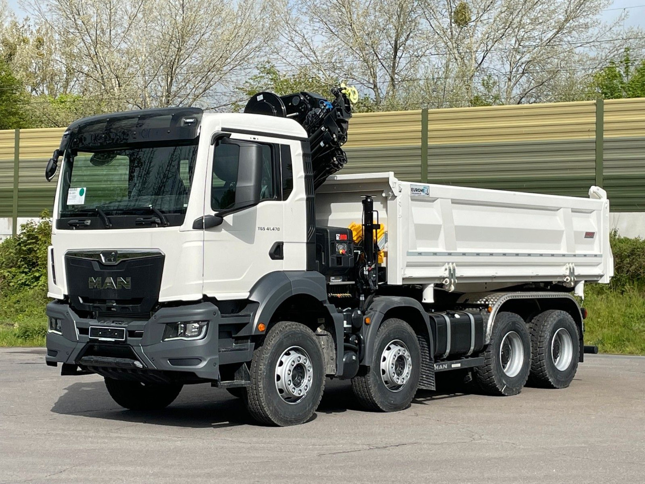 MAN TGS 41.480 8x4/Euro6e Euromix Kipper Hiab 228-6 - Kamion vetëshkarkues, Kamion me vinç: foto 2 MAN TGS 41.480 8x4/Euro6e Euromix Kipper Hiab 228-6 - Kamion vetëshkarkues, Kamion me vinç: foto 2