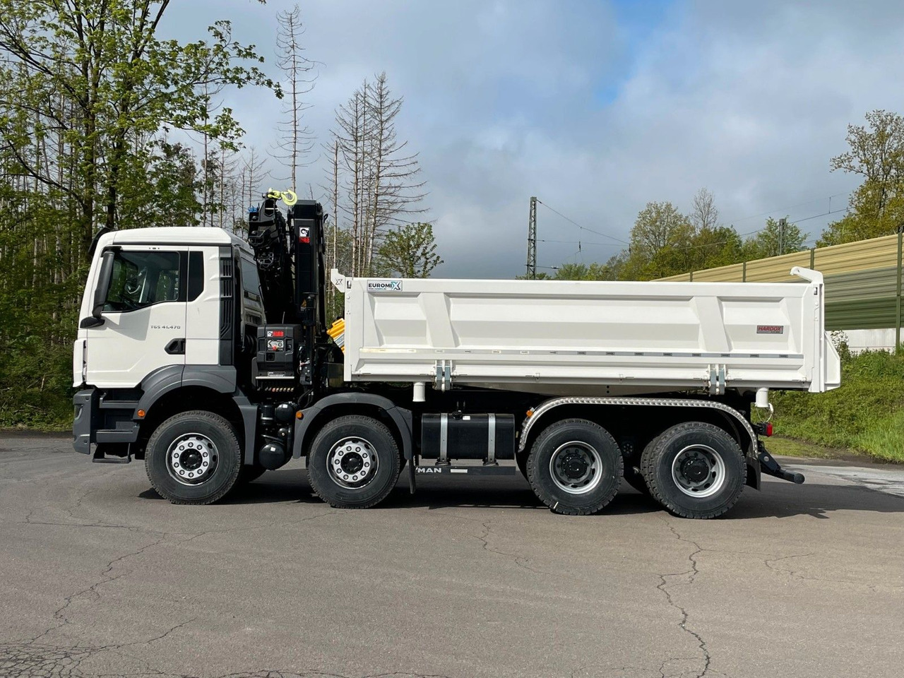 MAN TGS 41.480 8x4/Euro6e Euromix Kipper Hiab 228-6 - Kamion vetëshkarkues, Kamion me vinç: foto 4 MAN TGS 41.480 8x4/Euro6e Euromix Kipper Hiab 228-6 - Kamion vetëshkarkues, Kamion me vinç: foto 4
