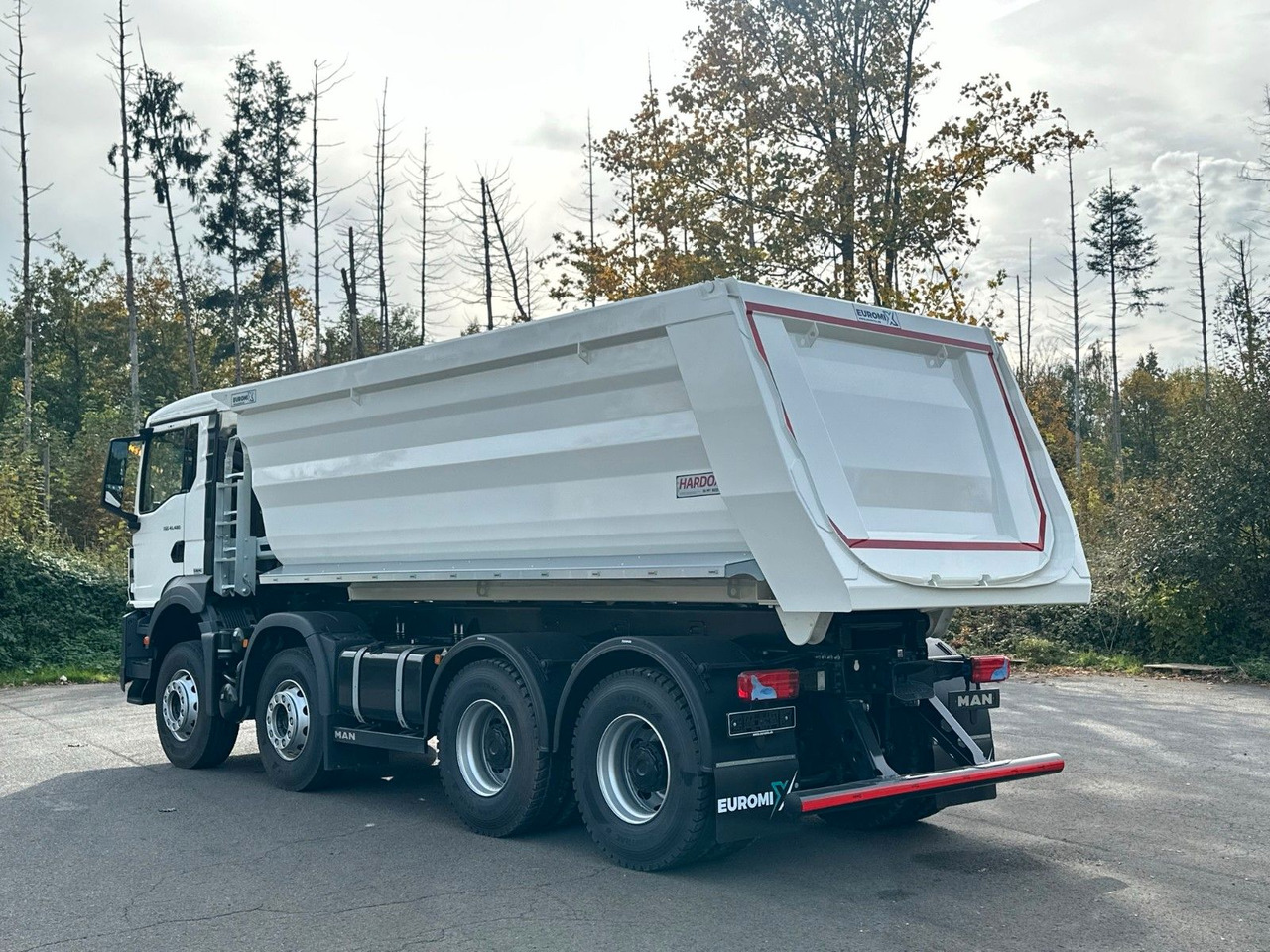 MAN TGS 41.480 BB 8X4 Euromix Mulden Kipper HARDOX - Kamion vetëshkarkues: foto 4 MAN TGS 41.480 BB 8X4 Euromix Mulden Kipper HARDOX - Kamion vetëshkarkues: foto 4