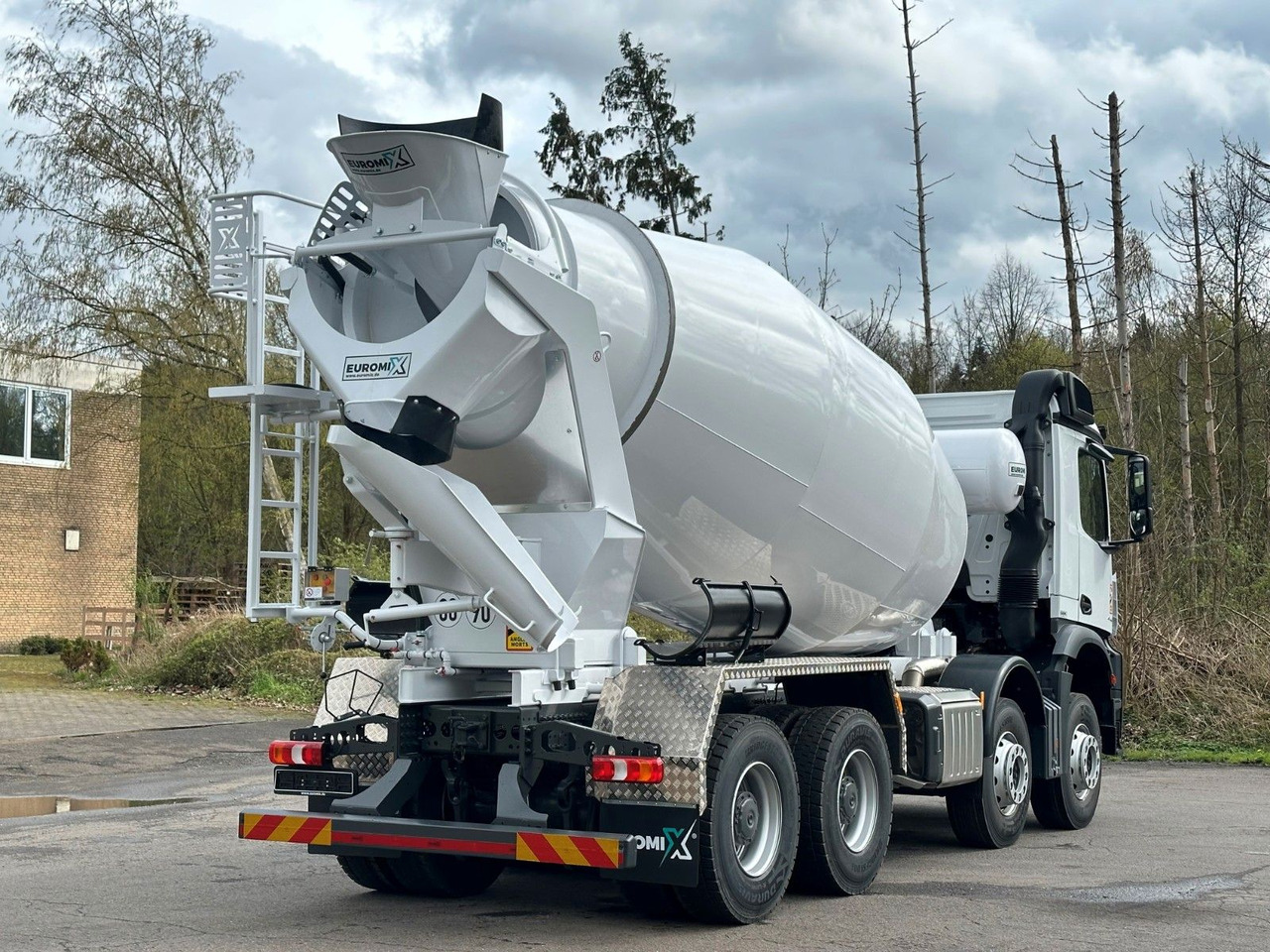 Autobetoniere Mercedes-Benz 4145 8X4 EuromixMTP EM 10 Fahrmischer: foto 8