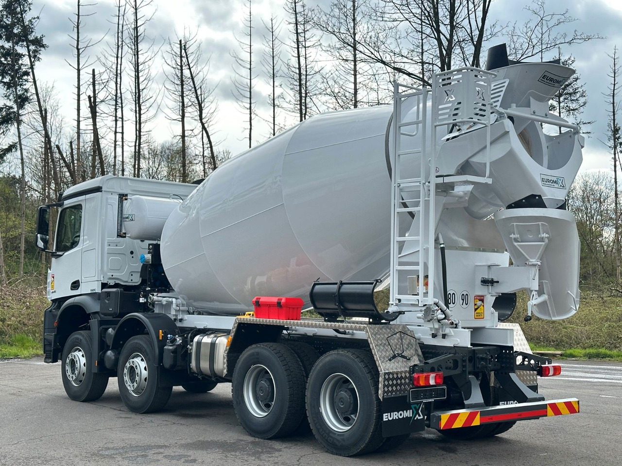 Autobetoniere Mercedes-Benz 4145 8X4 EuromixMTP EM 10 Fahrmischer: foto 6