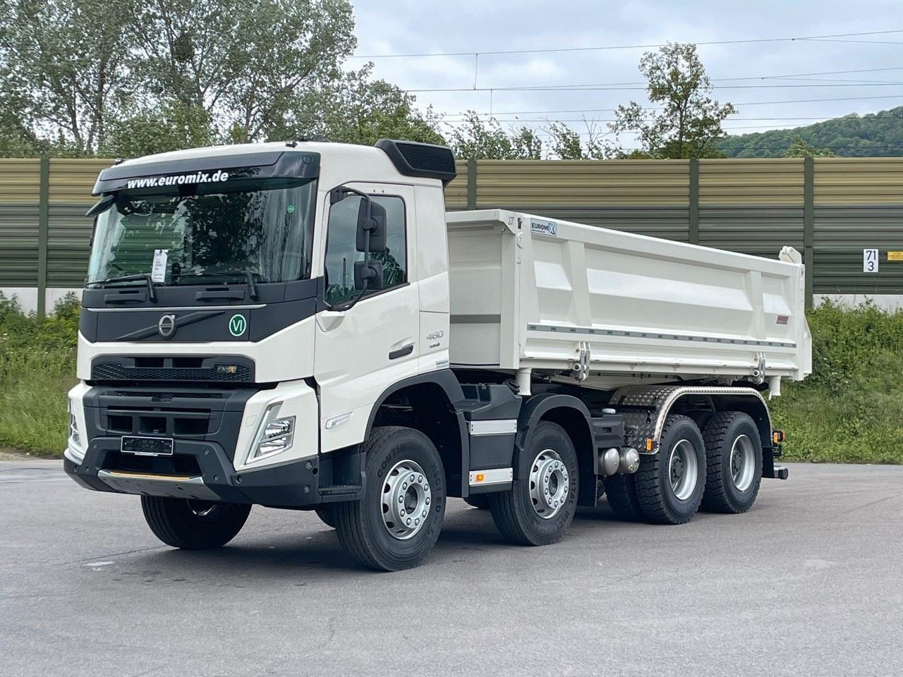 Volvo FMX 460 8x4 / EuromixMTP 3-Seiten-Kipper - Kamion vetëshkarkues: foto 1 Volvo FMX 460 8x4 / EuromixMTP 3-Seiten-Kipper - Kamion vetëshkarkues: foto 1