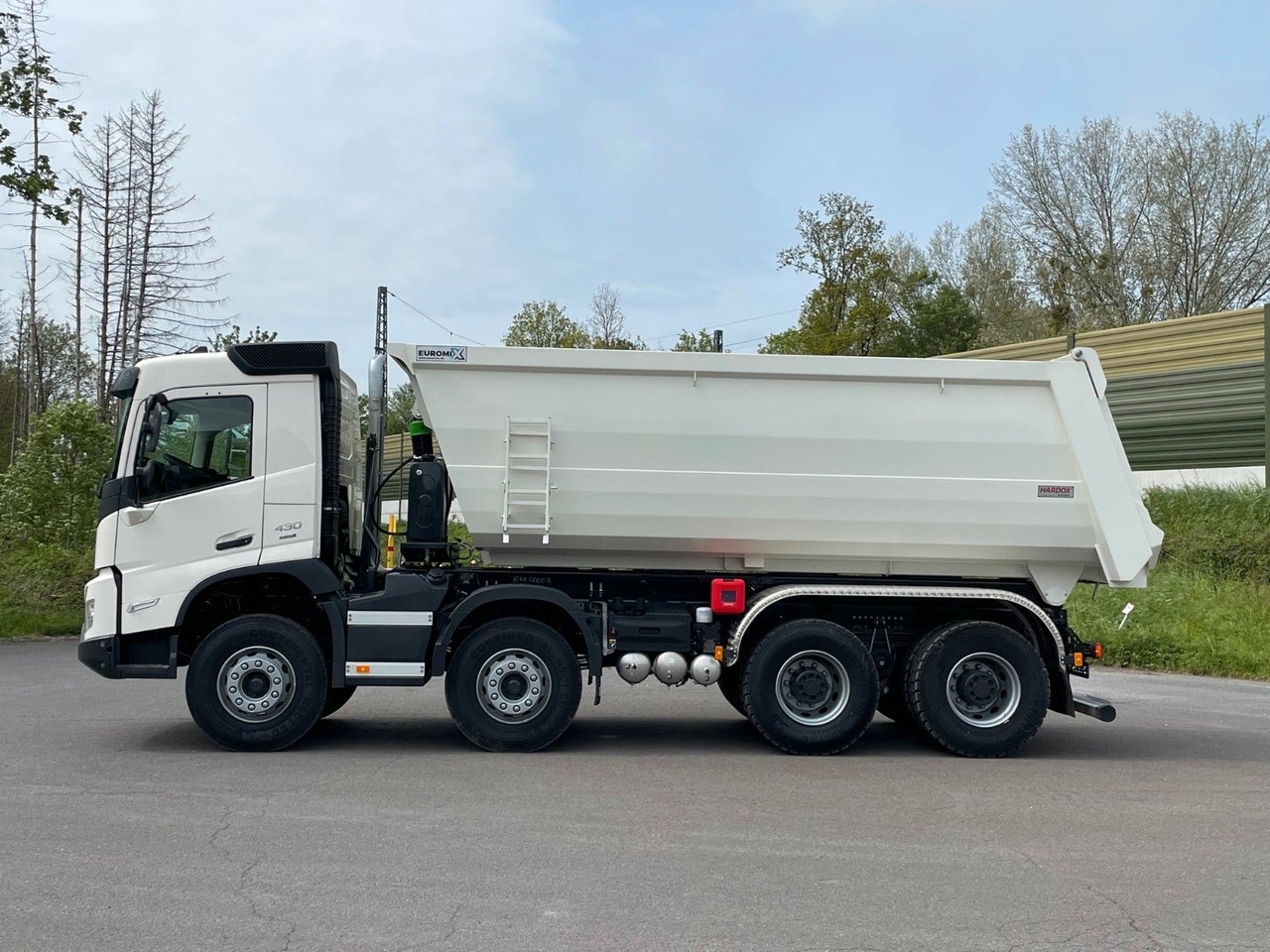 Volvo FMX 460 8x4 EuromixMTP EMK 20m³ Mulden Kipper - Kamion vetëshkarkues: foto 3 Volvo FMX 460 8x4 EuromixMTP EMK 20m³ Mulden Kipper - Kamion vetëshkarkues: foto 3
