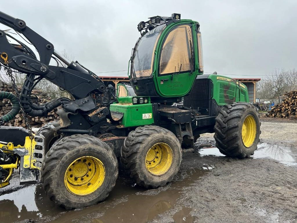 John Deere 1170 E - Korrëse pylltarie: foto 5 John Deere 1170 E - Korrëse pylltarie: foto 5