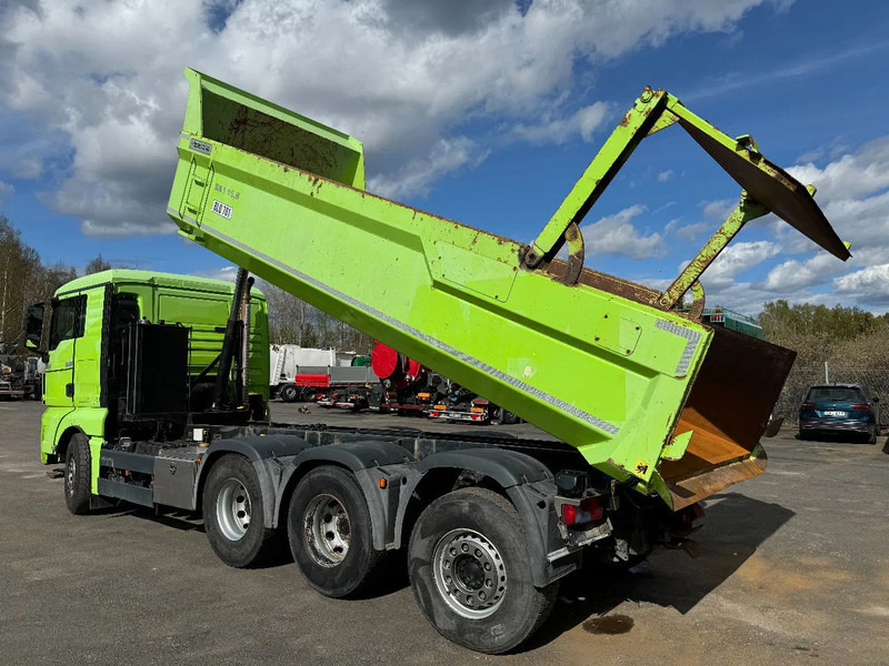 MAN TGX 35.500 8X4, Euro 6, Tipper, new Clutch, 2016 (Top!) - Kamion vetëshkarkues: foto 5 MAN TGX 35.500 8X4, Euro 6, Tipper, new Clutch, 2016 (Top!) - Kamion vetëshkarkues: foto 5