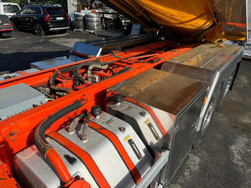 Volvo FMX 450 6x2*4, Combi Sludge / High Pressure-truck, 2017 - Kamion me vakuum: foto 4 Volvo FMX 450 6x2*4, Combi Sludge / High Pressure-truck, 2017 - Kamion me vakuum: foto 4
