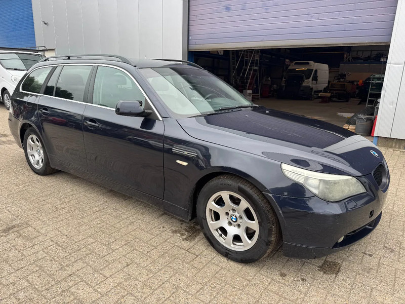 BMW 5 Serie **520D TOURING-EURO 4** - Veturë: foto 3 BMW 5 Serie **520D TOURING-EURO 4** - Veturë: foto 3