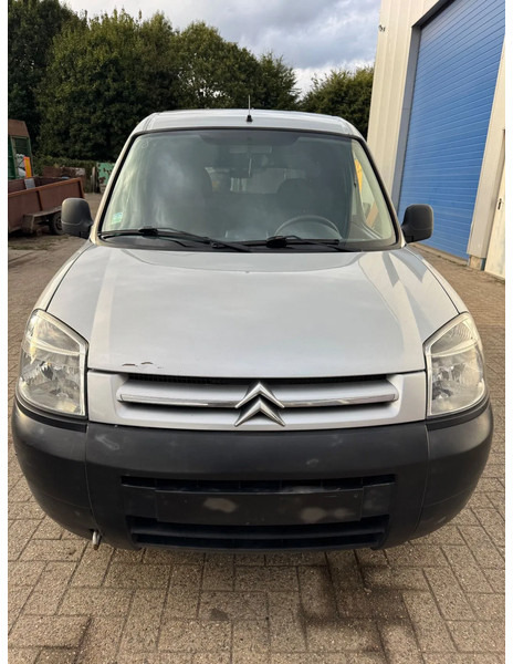 Citroën Berlingo **AIRCO-EURO4** - Furgon i vogël: foto 2 Citroën Berlingo **AIRCO-EURO4** - Furgon i vogël: foto 2
