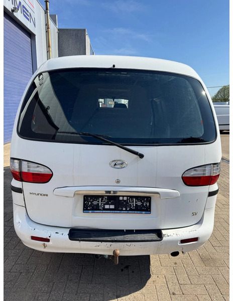 Hyundai H200 - Furgon: foto 5 Hyundai H200 - Furgon: foto 5