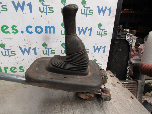 DAF FA 45 6 SPEED GEARCHANGE COMPLETE - Kutia e marsheve për Kamioni: foto 2 DAF FA 45 6 SPEED GEARCHANGE COMPLETE - Kutia e marsheve për Kamioni: foto 2