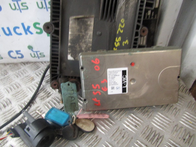 DAF LF 55 220 EURO 3 ENGINE ECU KIT P/NO 1898112 - ECU për Kamioni: foto 4 DAF LF 55 220 EURO 3 ENGINE ECU KIT P/NO 1898112 - ECU për Kamioni: foto 4