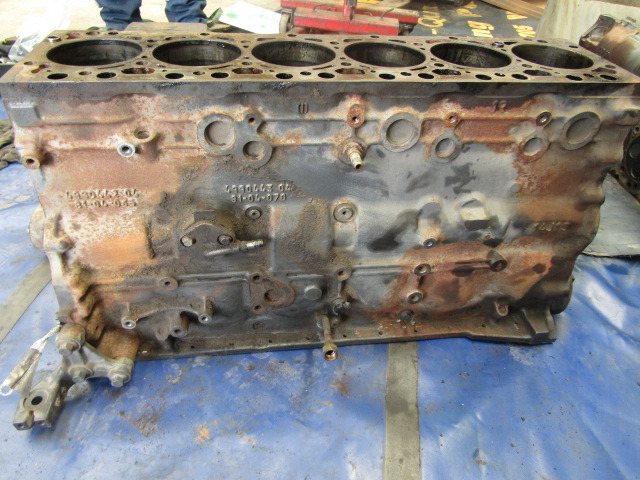 DAF LF 55 EURO 6 PX7-164 ENGINE BLOCK P/NO 499044304 /81-04-070 - Motori dhe pjesë këmbimi për Kamioni: foto 4 DAF LF 55 EURO 6 PX7-164 ENGINE BLOCK P/NO 499044304 /81-04-070 - Motori dhe pjesë këmbimi për Kamioni: foto 4