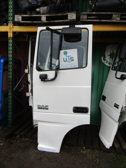 DAF XF 105 NEARSIDE (PASSENGER) COMPLETE DOOR - Kabina dhe interier për Kamioni: foto 2 DAF XF 105 NEARSIDE (PASSENGER) COMPLETE DOOR - Kabina dhe interier për Kamioni: foto 2
