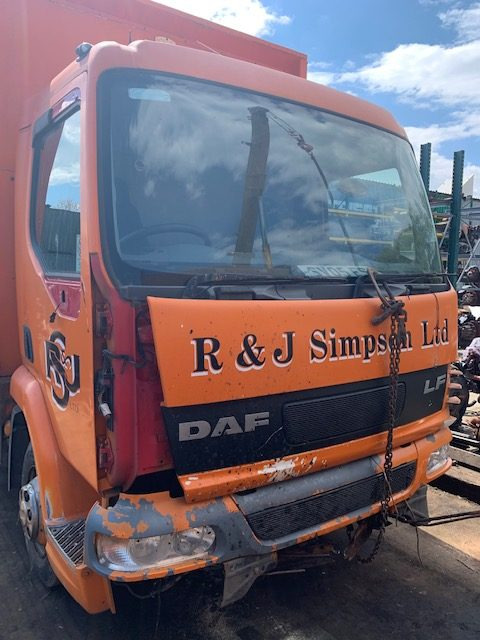 DAF LF 45 2005 BREAKING FOR SPARES - Kamioni: foto 1 DAF LF 45 2005 BREAKING FOR SPARES - Kamioni: foto 1
