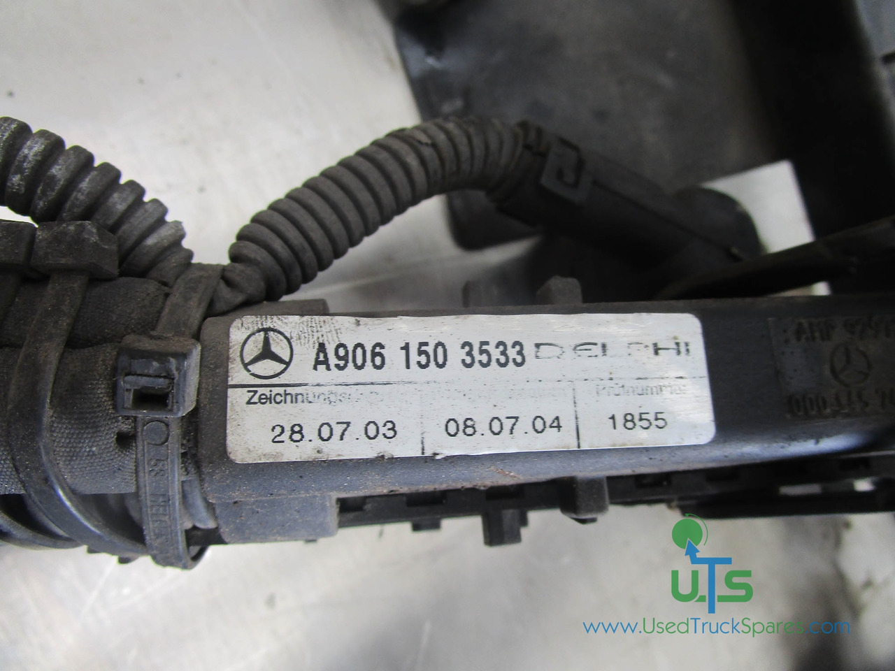 MERCEDES 1323/1823/2528 ECU/ENGINE/INJECTOR WIRING HARNESS P/NO A9061503533 - Motori dhe pjesë këmbimi për Kamioni: foto 2 MERCEDES 1323/1823/2528 ECU/ENGINE/INJECTOR WIRING HARNESS P/NO A9061503533 - Motori dhe pjesë këmbimi për Kamioni: foto 2