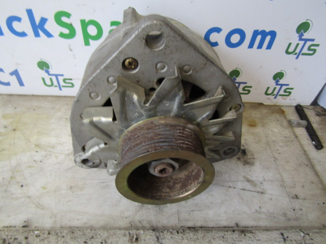 MERCEDES ATEGO 815/1823 ALTERNATOR BOSCH P/NO 0986040260 - Sistemi elektrik për Kamioni: foto 1 MERCEDES ATEGO 815/1823 ALTERNATOR BOSCH P/NO 0986040260 - Sistemi elektrik për Kamioni: foto 1