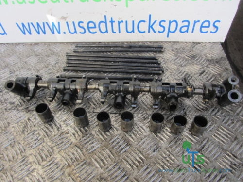 MITSUBISHI CANTER 4D34 CAMSHAFT KIT - Motori dhe pjesë këmbimi për Kamioni: foto 1 MITSUBISHI CANTER 4D34 CAMSHAFT KIT - Motori dhe pjesë këmbimi për Kamioni: foto 1