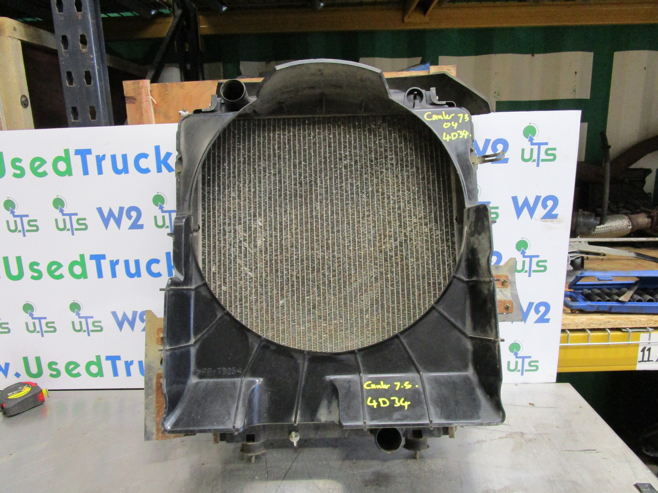 MITSUBISHI CANTER RADIATOR - Radiatori për Kamioni: foto 1 MITSUBISHI CANTER RADIATOR - Radiatori për Kamioni: foto 1