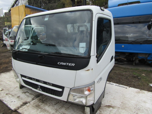 MITSUBISHI FUSO 35C13 EURO 5 CAB 2012 - Kabinë për Kamioni: foto 5 MITSUBISHI FUSO 35C13 EURO 5 CAB 2012 - Kabinë për Kamioni: foto 5