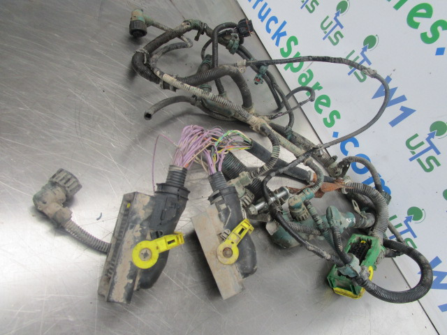 VOLVO FE 240/280 D7E ENGINE WIRING HARNESS - Motori dhe pjesë këmbimi për Kamioni: foto 2 VOLVO FE 240/280 D7E ENGINE WIRING HARNESS - Motori dhe pjesë këmbimi për Kamioni: foto 2