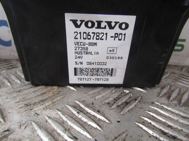 VOLVO FE BBM UNIT P/NO 21067821-P01 - ECU për Kamioni: foto 2 VOLVO FE BBM UNIT P/NO 21067821-P01 - ECU për Kamioni: foto 2