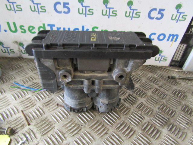 VOLVO FE EBS MODULATOR VALVE EURO 6 - ECU për Kamioni: foto 1 VOLVO FE EBS MODULATOR VALVE EURO 6 - ECU për Kamioni: foto 1