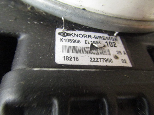 VOLVO FE EURO 6 AIR DRYER KNORR BREMSE K105905 - Motori dhe pjesë këmbimi për Kamioni: foto 2 VOLVO FE EURO 6 AIR DRYER KNORR BREMSE K105905 - Motori dhe pjesë këmbimi për Kamioni: foto 2