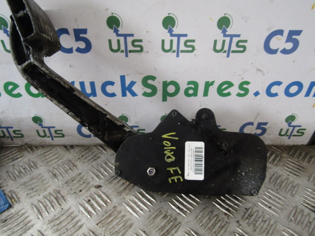 VOLVO FE THROTTLE PEDAL CONTROL UNIT P/NO 7421059642 - ECU për Kamioni: foto 1 VOLVO FE THROTTLE PEDAL CONTROL UNIT P/NO 7421059642 - ECU për Kamioni: foto 1