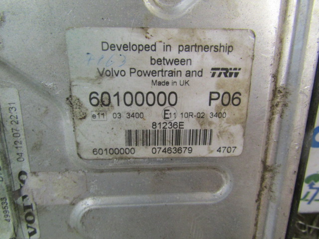 VOLVO FE240 D7E ENGINE ECU P/NO 6010000 P06 / VOLVO 0499533 D7E - ECU për Kamioni: foto 2 VOLVO FE240 D7E ENGINE ECU P/NO 6010000 P06 / VOLVO 0499533 D7E - ECU për Kamioni: foto 2
