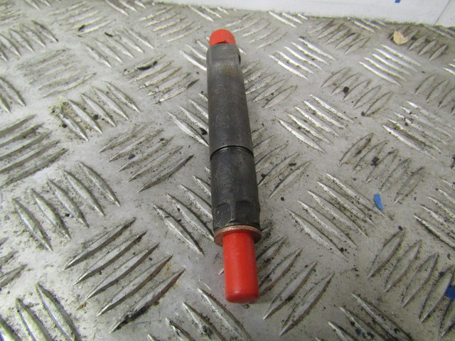 VOLVO FL7 TD71 260 BOSCH INJECTORS KBEL98P27 - Sistemi i karburantit për Kamioni: foto 2 VOLVO FL7 TD71 260 BOSCH INJECTORS KBEL98P27 - Sistemi i karburantit për Kamioni: foto 2