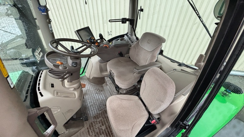 Traktor John Deere 6230 R: foto 33 Traktor John Deere 6230 R: foto 33