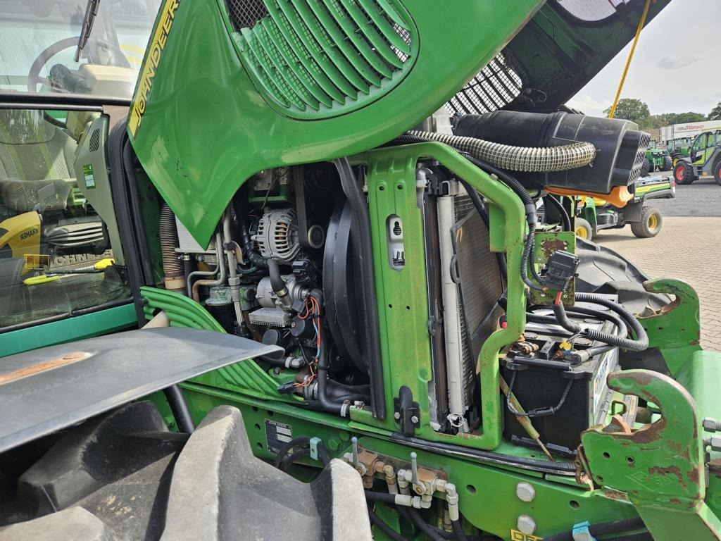 John Deere 6420S PREMIUM - Traktor: foto 2 John Deere 6420S PREMIUM - Traktor: foto 2