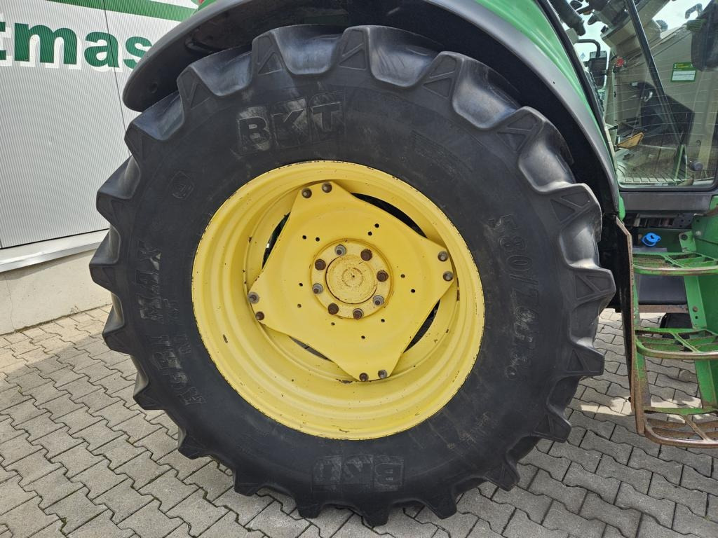 John Deere 6420S PREMIUM - Traktor: foto 5 John Deere 6420S PREMIUM - Traktor: foto 5