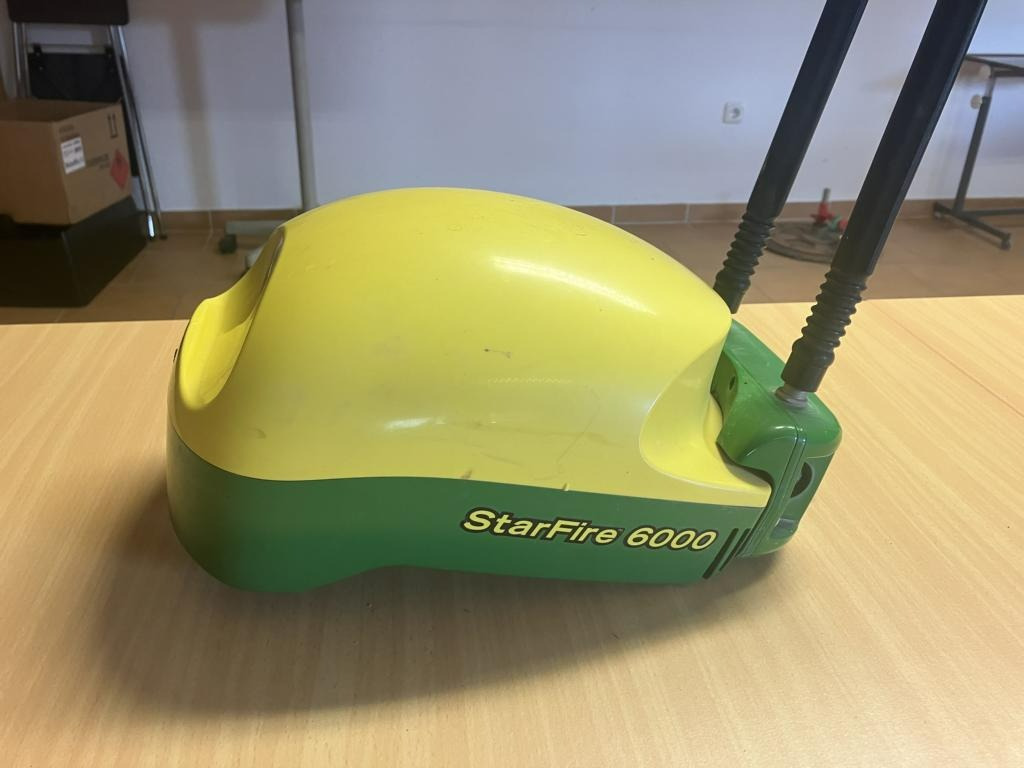 John Deere 6R 185 - Traktor: foto 2 John Deere 6R 185 - Traktor: foto 2