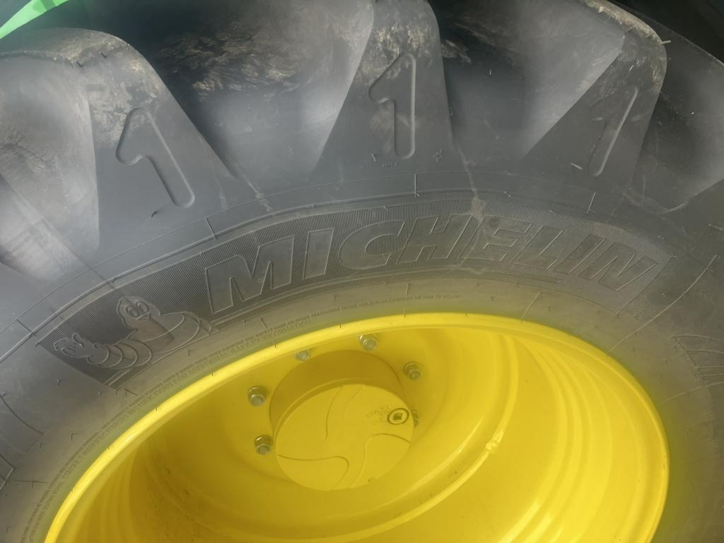 John Deere 6R150 - Traktor: foto 3 John Deere 6R150 - Traktor: foto 3