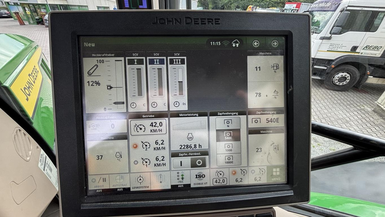 John Deere 6R195 - Traktor: foto 2 John Deere 6R195 - Traktor: foto 2