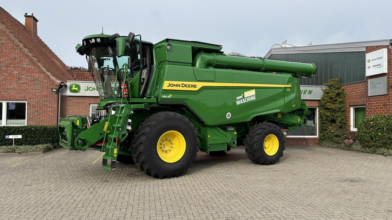 John Deere MÄHDRESCHER T5700 MY25 - Autokombajnë: foto 1 John Deere MÄHDRESCHER T5700 MY25 - Autokombajnë: foto 1
