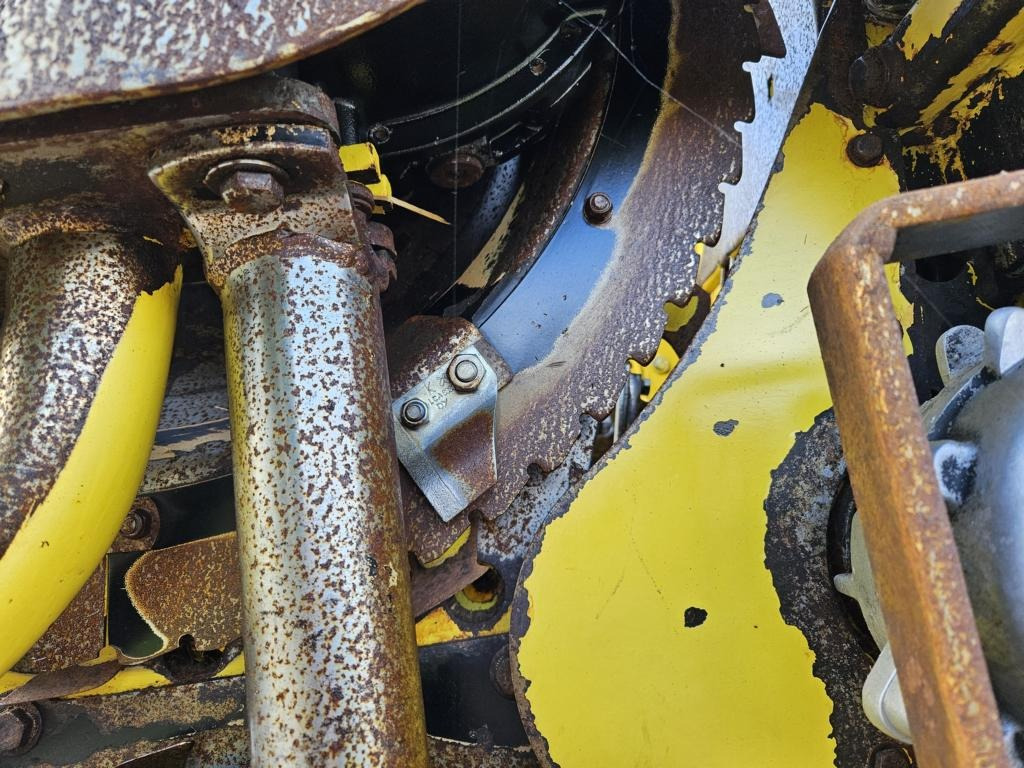 Kemper 390 PLUS - Autokombajnë: foto 5 Kemper 390 PLUS - Autokombajnë: foto 5