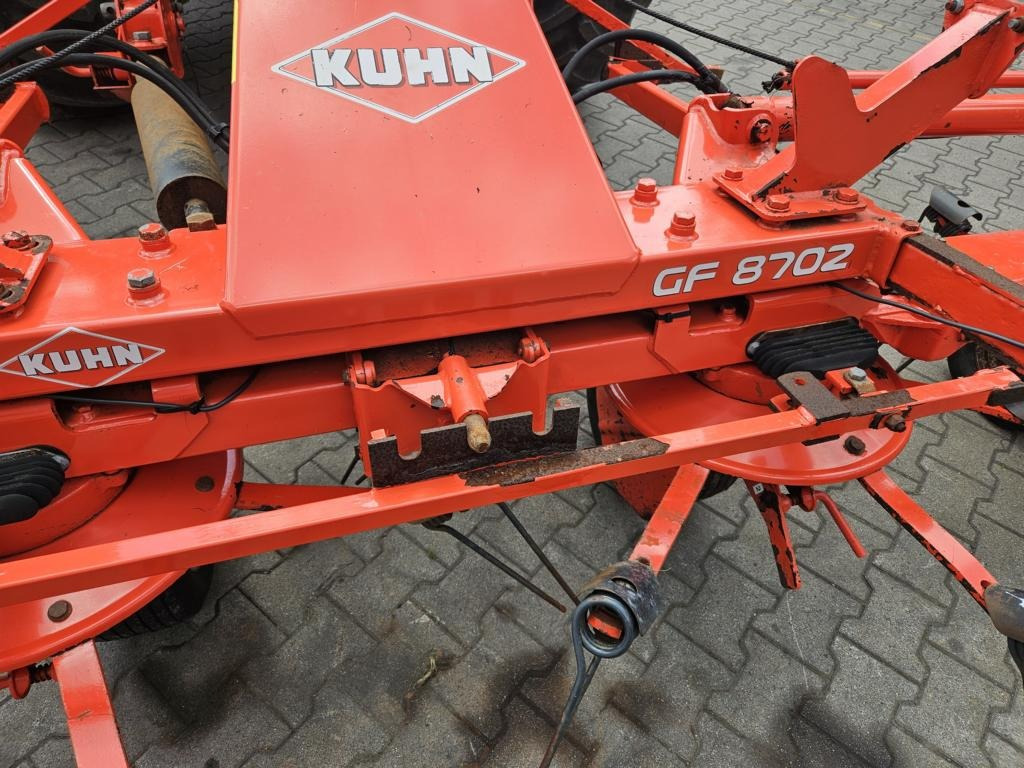Kuhn GF 8702 - Barkthyese/ Shkundës bari: foto 5 Kuhn GF 8702 - Barkthyese/ Shkundës bari: foto 5