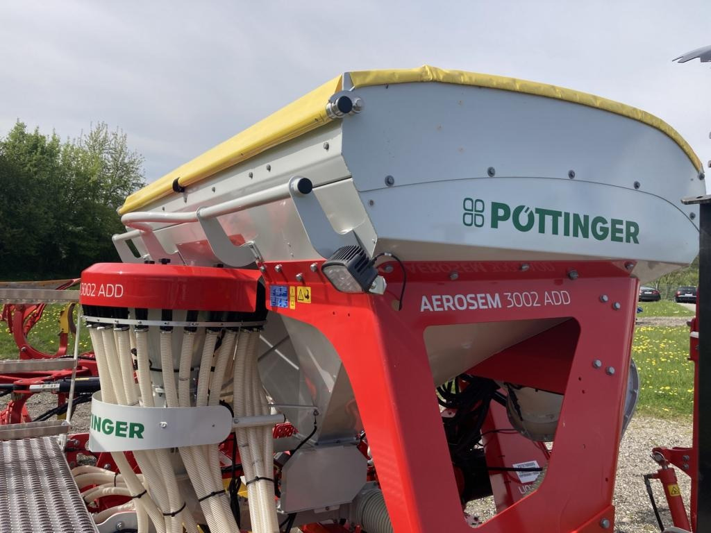 Pöttinger AEROSEM 3002 A - Mbjellëse në radhë: foto 2 Pöttinger AEROSEM 3002 A - Mbjellëse në radhë: foto 2