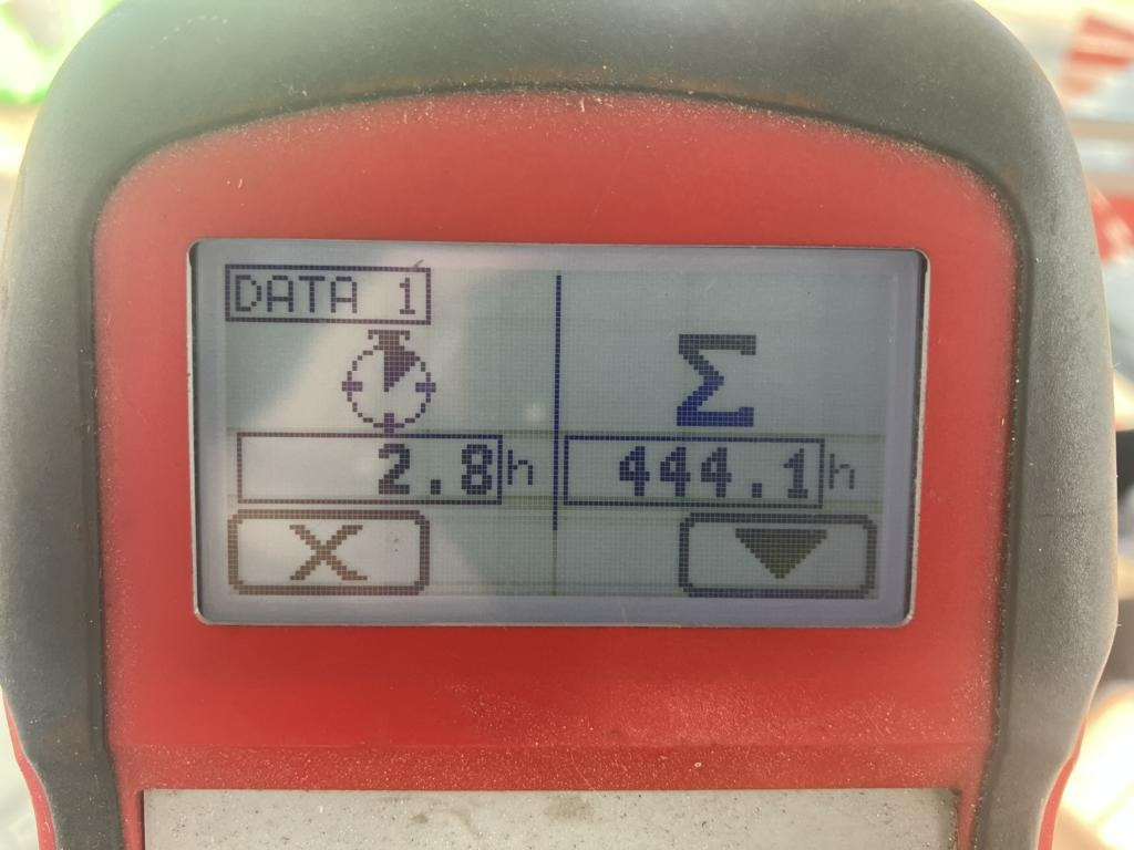 Pöttinger NOVACAT A10 CF - Korrëse bari: foto 2 Pöttinger NOVACAT A10 CF - Korrëse bari: foto 2