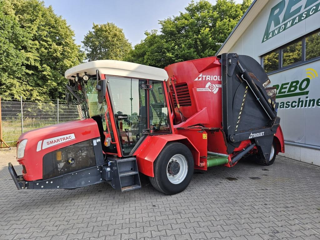 Trioliet SMART TRAC TS1-1200 - Vagon për përzierjen e foragjereve: foto 1 Trioliet SMART TRAC TS1-1200 - Vagon për përzierjen e foragjereve: foto 1