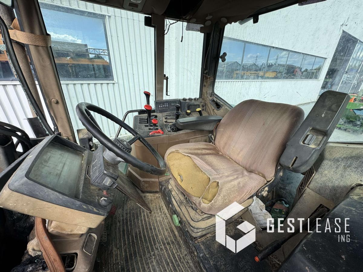 Traktor John Deere 6400 4RM: foto 6