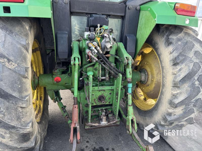 Traktor John Deere 6400 4RM: foto 11