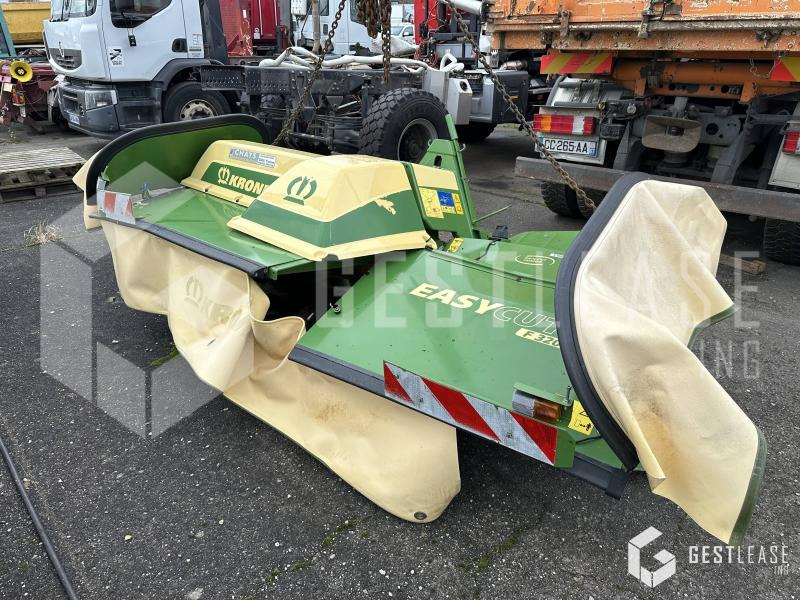 Krone EasyCut F320 - Korrëse bari: foto 1 Krone EasyCut F320 - Korrëse bari: foto 1