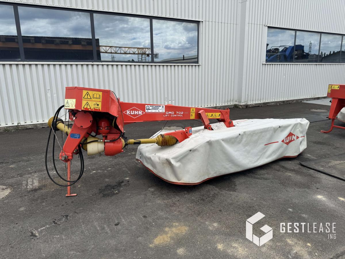 Kuhn GMD 702 - Korrëse bari: foto 1 Kuhn GMD 702 - Korrëse bari: foto 1