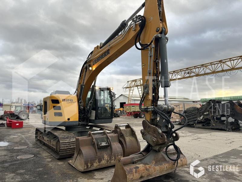 Liebherr R926 COMPACT - Ekskavator me zinxhirë: foto 4 Liebherr R926 COMPACT - Ekskavator me zinxhirë: foto 4